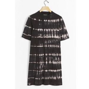 Anthropologie | HEIDI MOCK NECK TEE DRESS | Medium